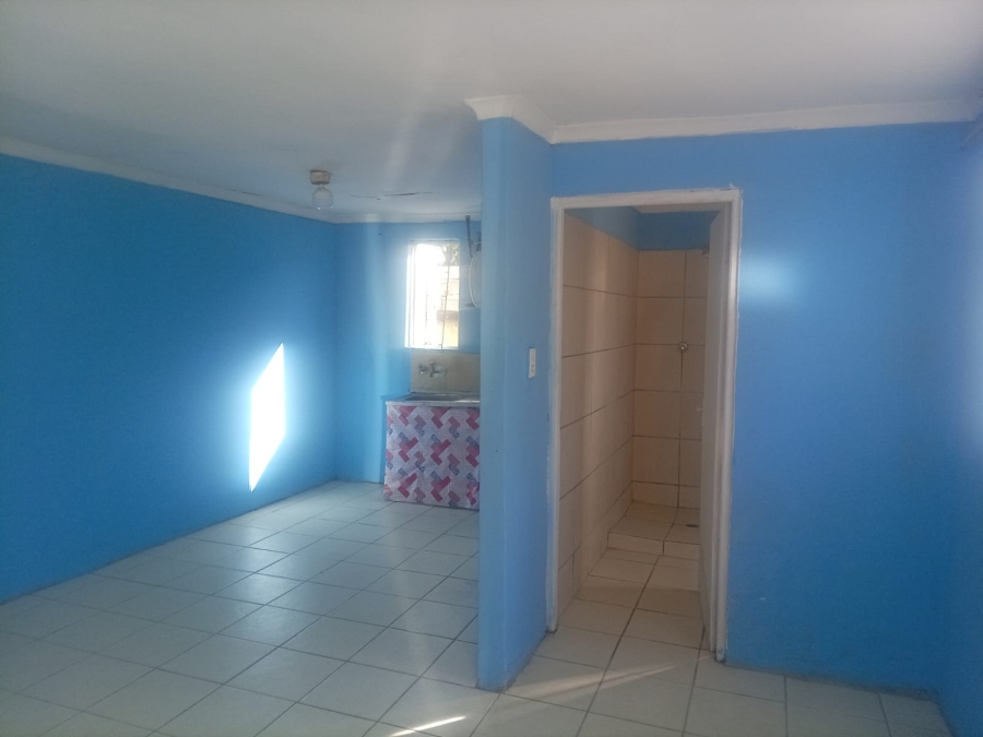 2 Bedroom Property for Sale in Beverly Park Western Cape